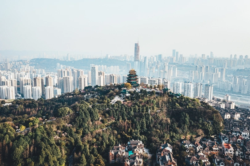 山顶上的大城市