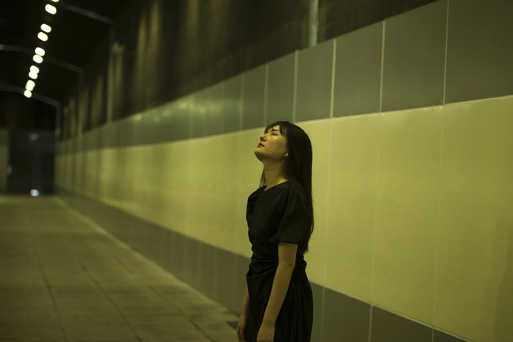 隧道》