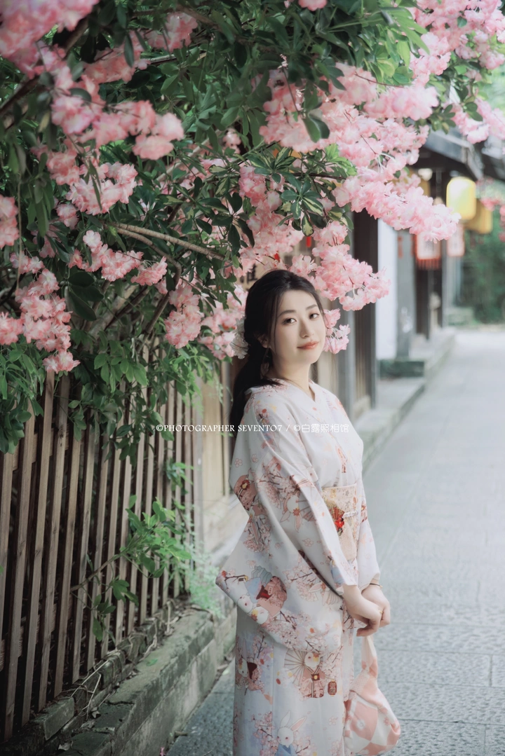 繁花和服