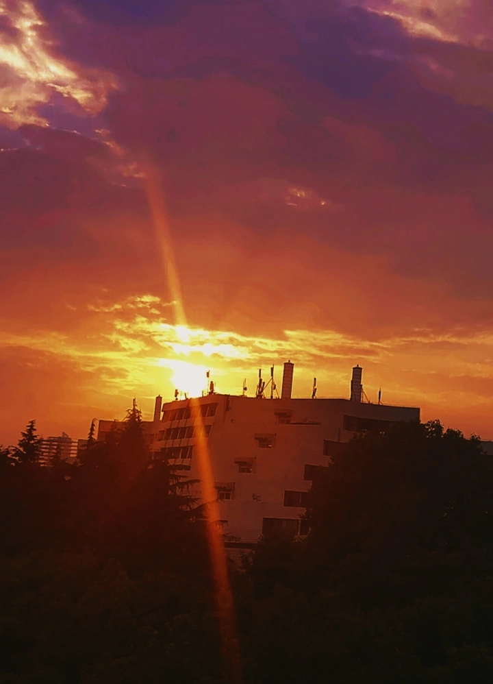 夕阳西下