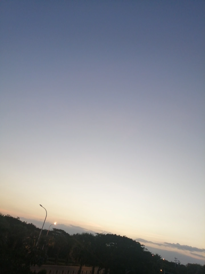 黄昏