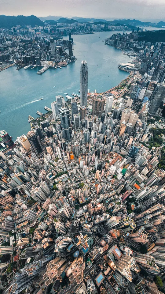 大型城市的风景 有许多高楼大厦。