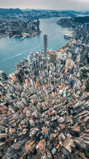 大型城市的风景 有许多高楼大厦。