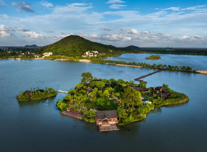 碧湖仙洲