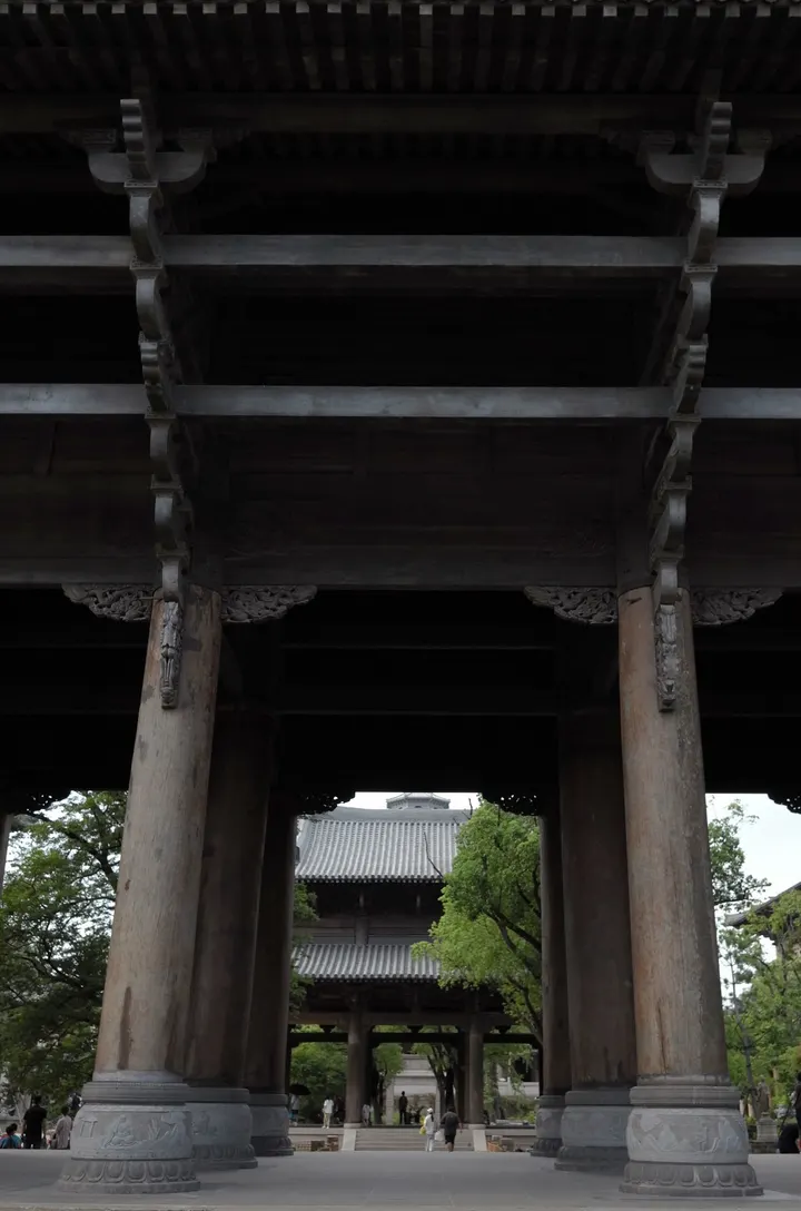 顶梁柱