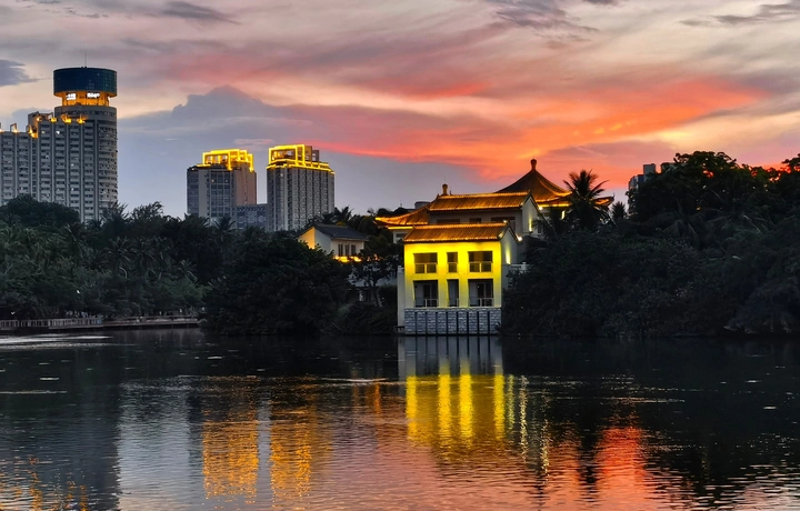 多彩黄昏