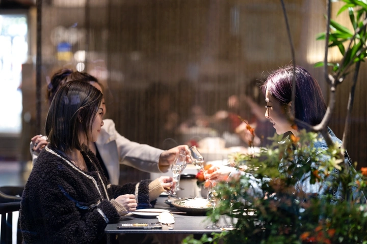女生聚会
