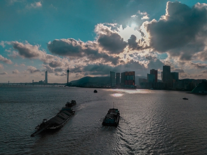 澳门的海上生命线