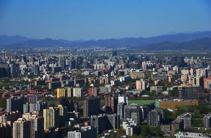 远望西山