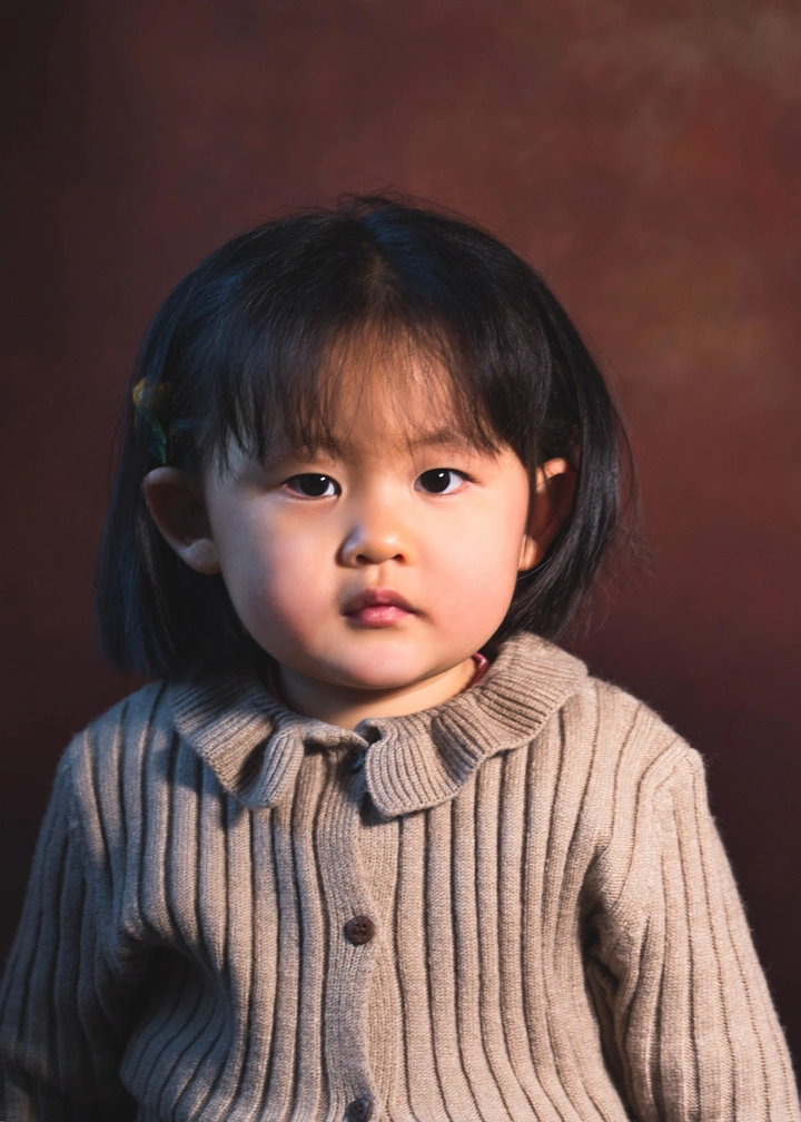 小孩，别急着长大