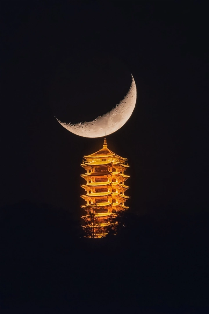 直接拍摄，没合成