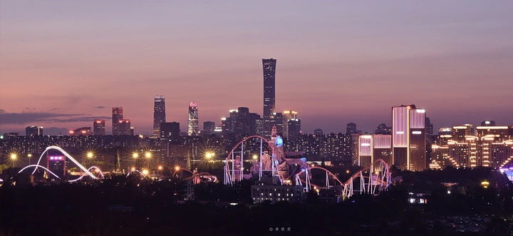 粉色系中国尊～