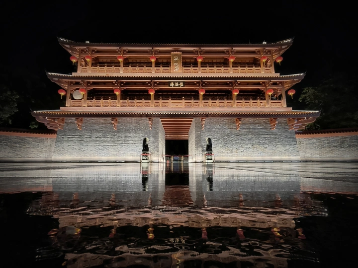 雨后的潮州古建筑群