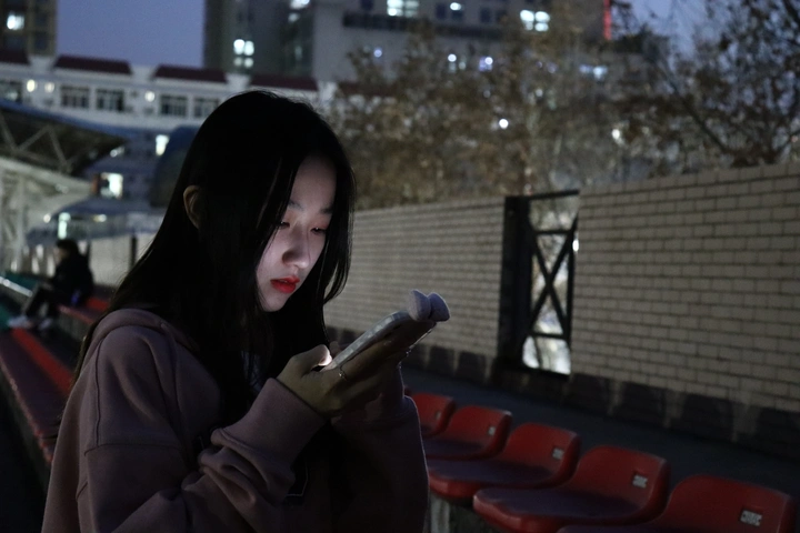 还是她呀……
