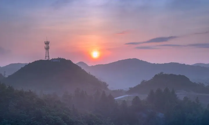 晨曦熹微