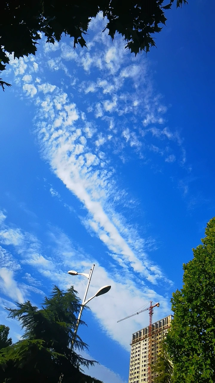 蓝天白云