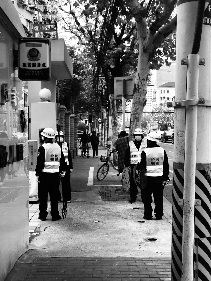 上午
