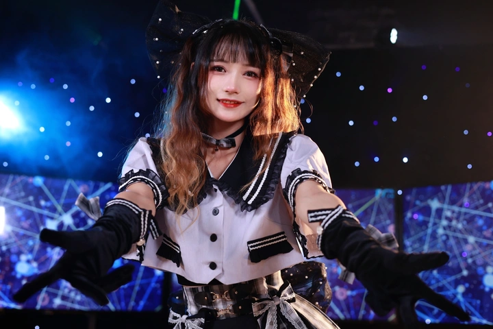 努力闪闪发光🌟