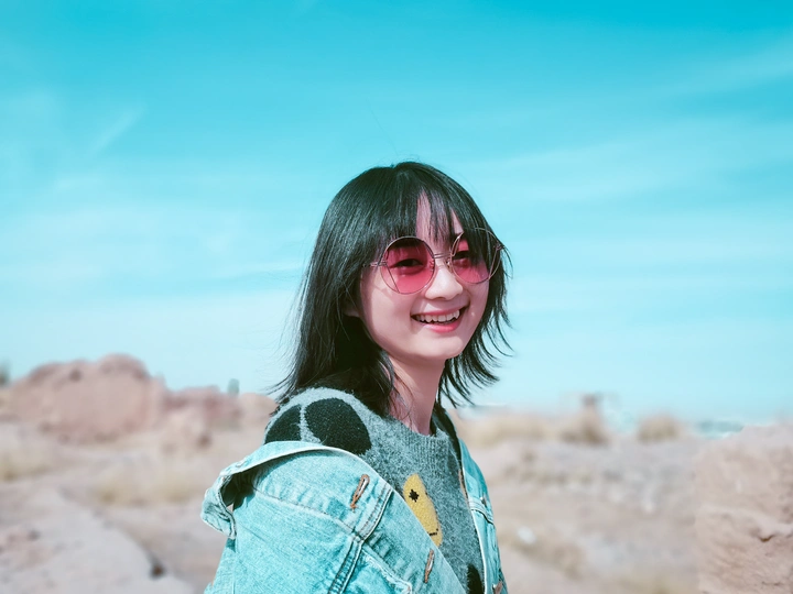 爱笑的女孩