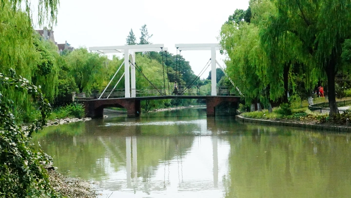 小小孩
