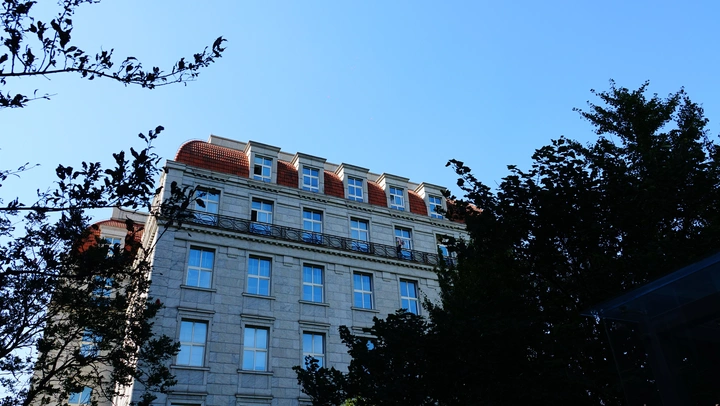 新建筑一角