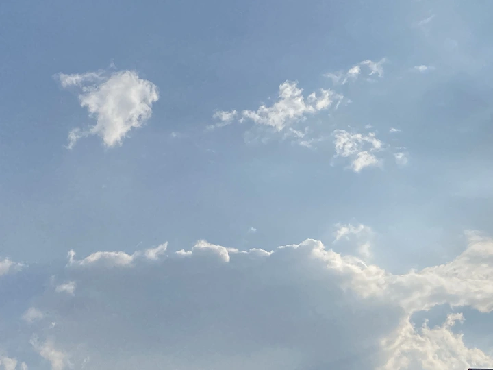 我在人间贩卖云