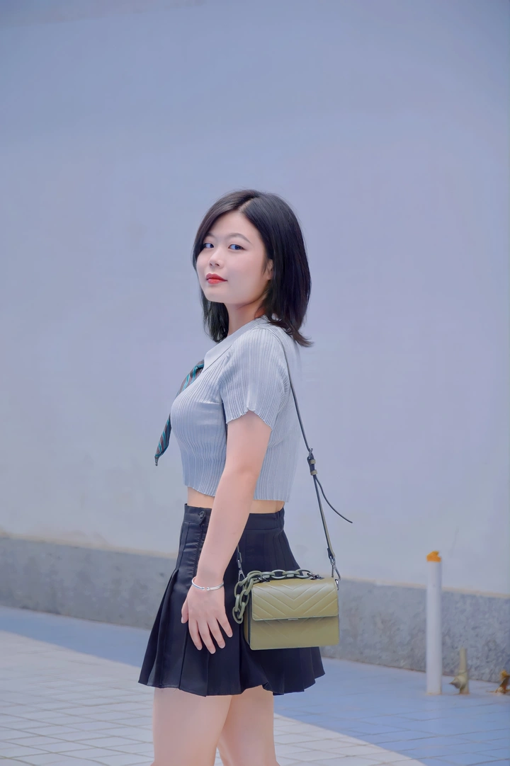 夏日的蓝色清风
