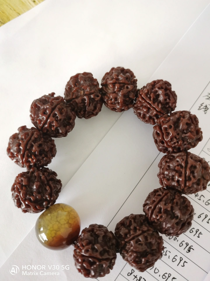 爱文玩，更爱生活