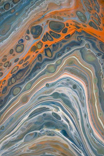 抽象艺术 使用蓝色、橙色和黄色的波浪和颜色制作。