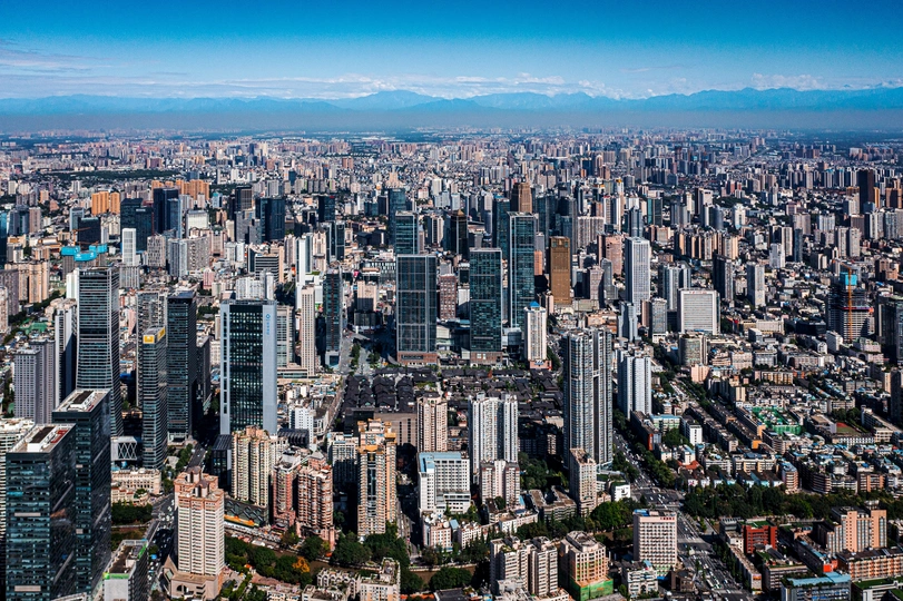 许多高楼大厦的大城市