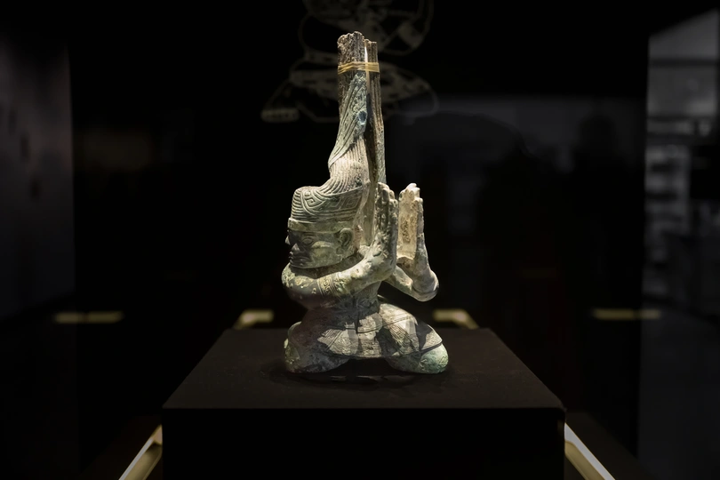 展示在博物馆里的一个雕像