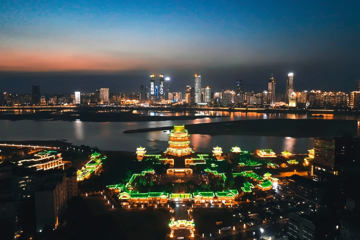 南昌一江两岸夜景