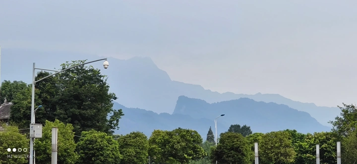 青城山山水画