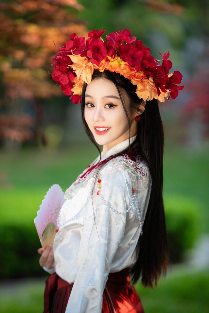 苏园甜得像冰糖一样的美女