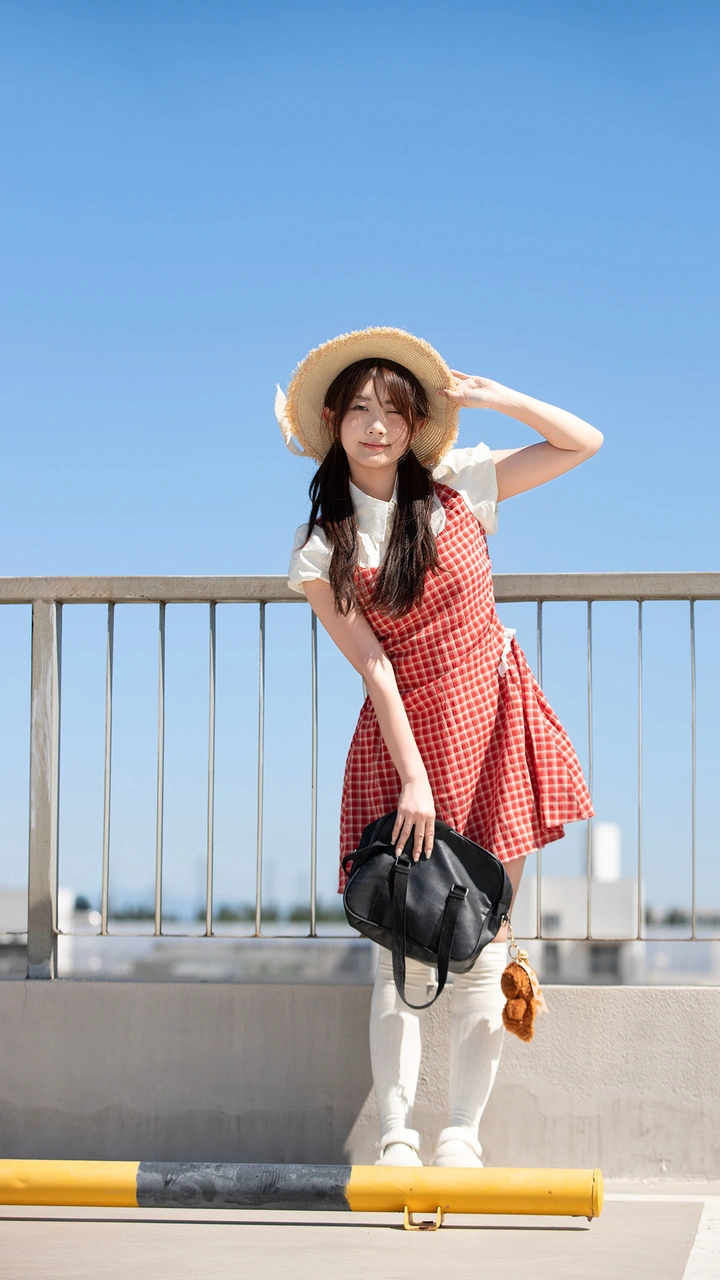 夏日清纯可爱俏皮小美女