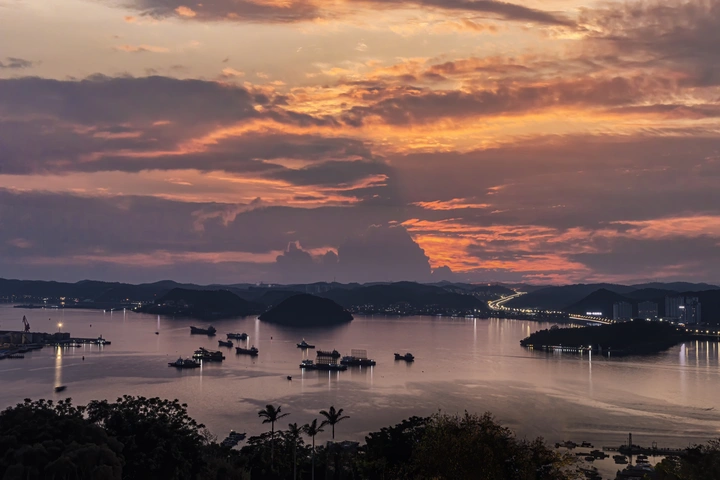 港湾暮韵