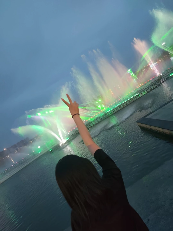 绍兴瓜渚湖水上喷泉