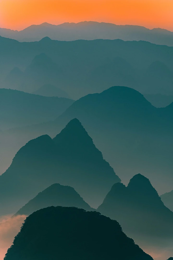 暮霭千山