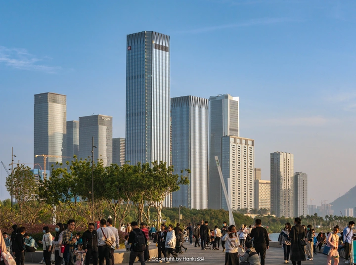欢乐港湾摩天轮周末的日常