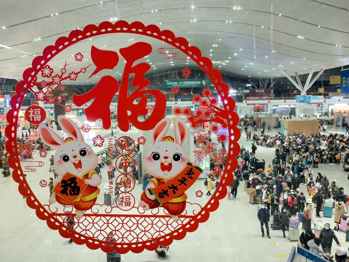 2023年01月18日凌晨的深圳北站