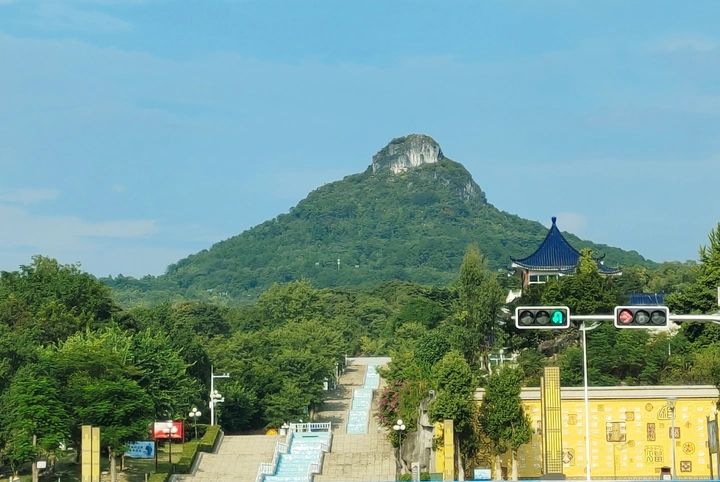 对比