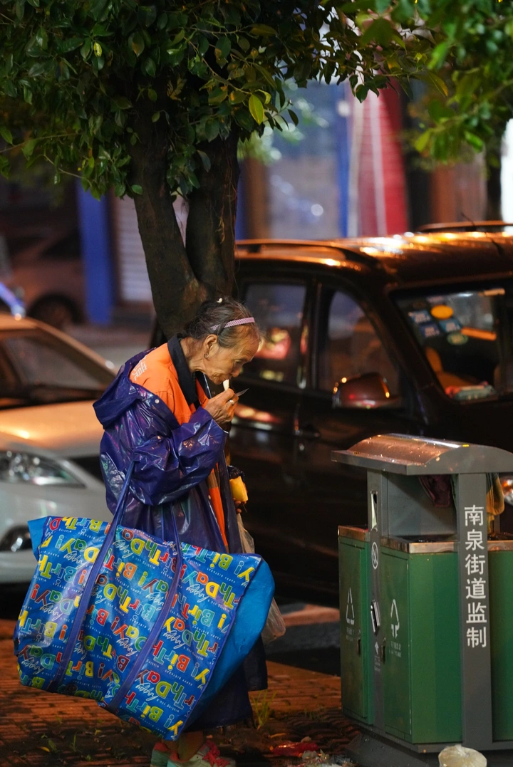 无言的愤怒