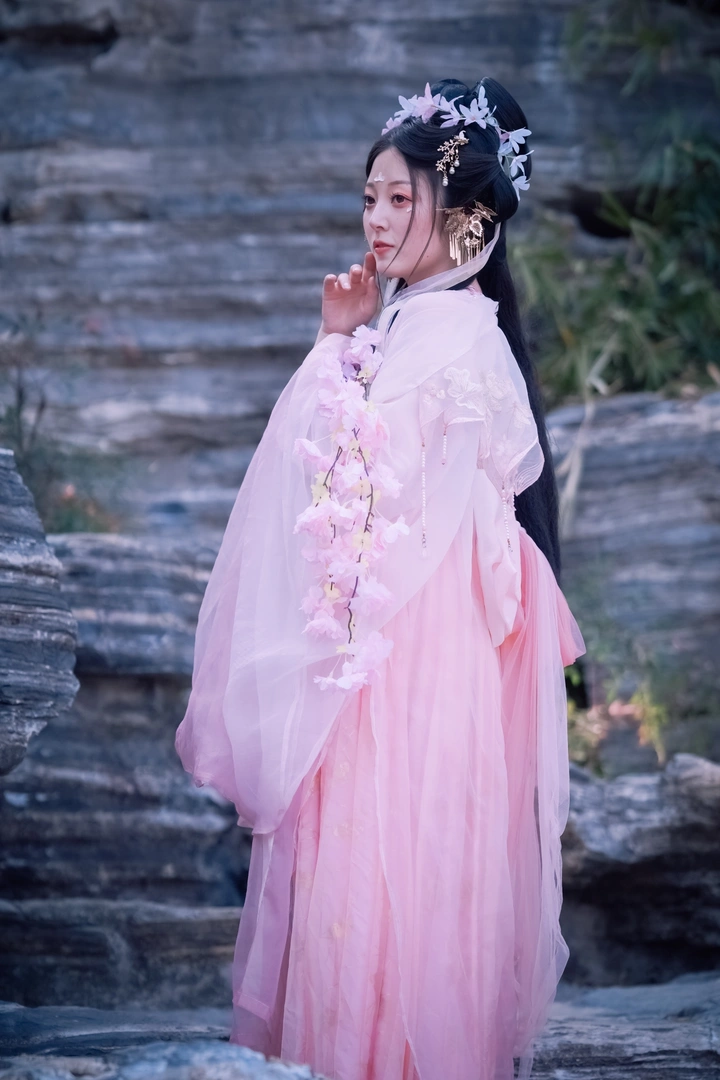 武汉园博园花朝节 3.4 偶遇的汉服美女2