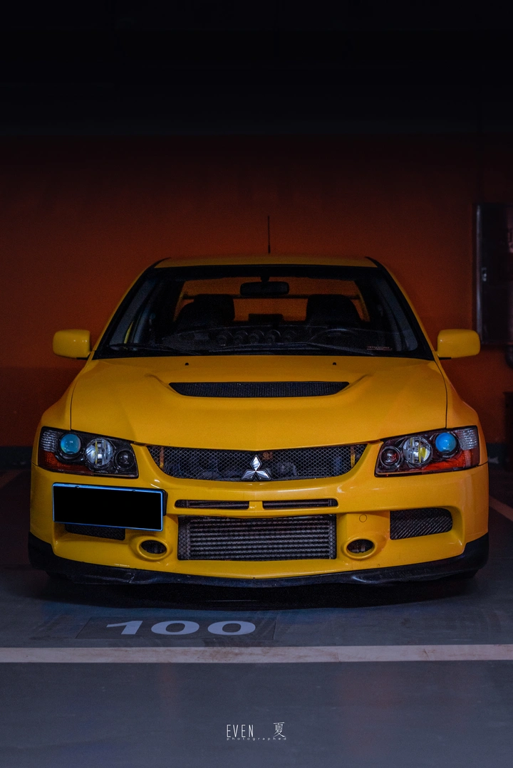 MitsubishiLancer Evolution IX