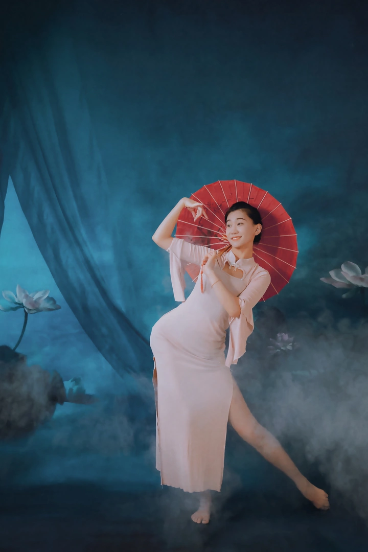 跳舞的姑娘