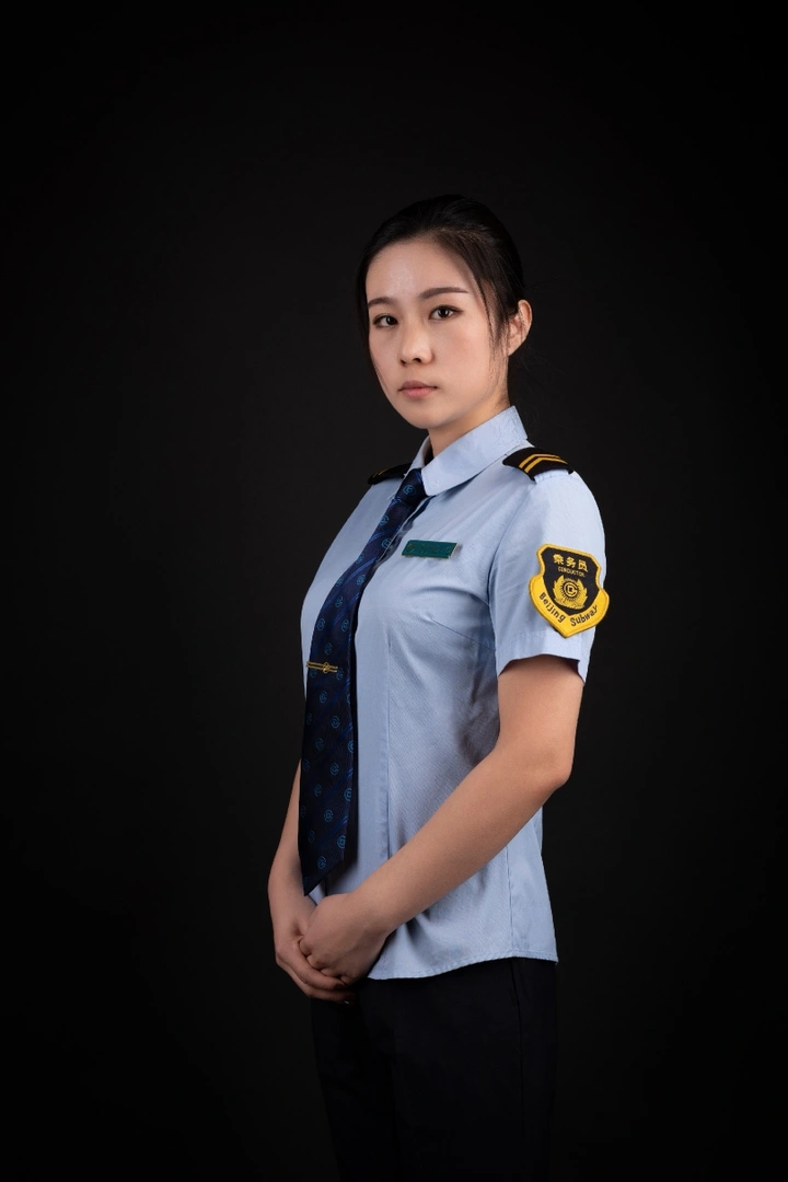 北京地铁工作人员