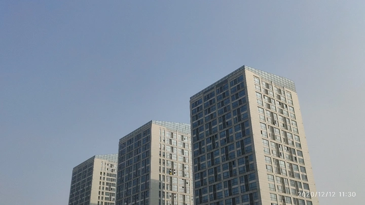 阿迪达斯