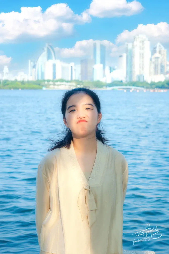 调皮的你