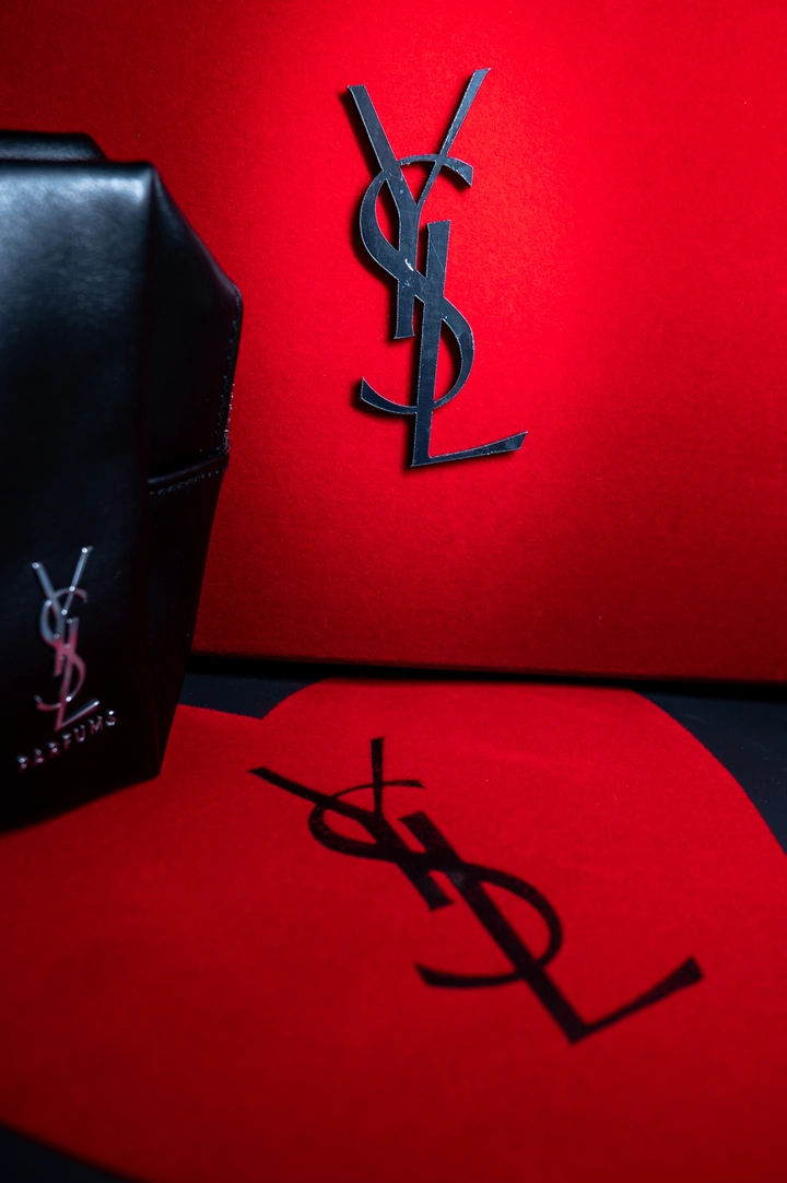 YSL情人节礼盒