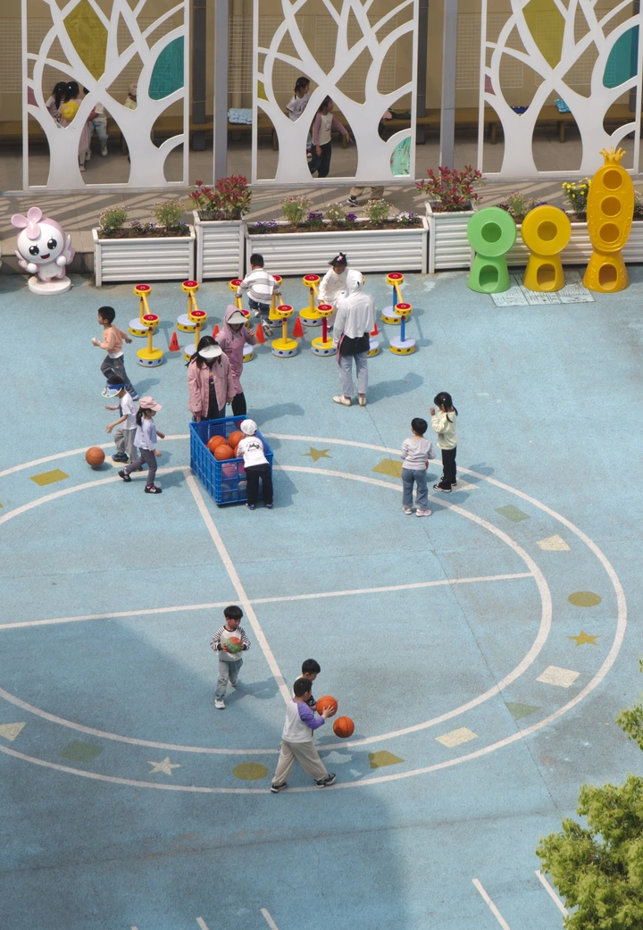 幼儿园的运动时间